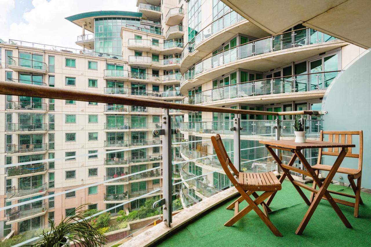 Riverside 2-Bedroom Apartments Londres Extérieur photo